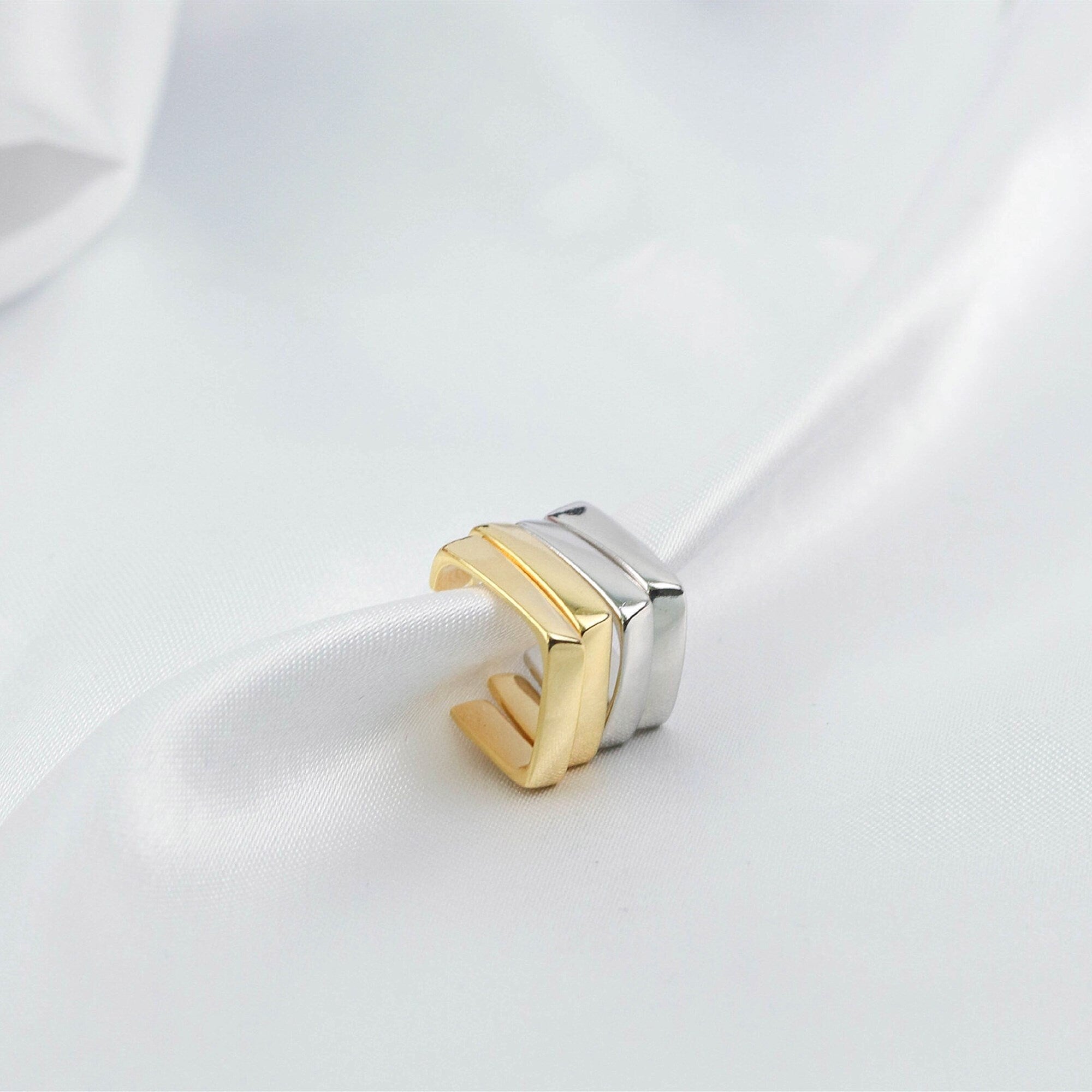 Dainty Gold and Silver Open Sqaure Hoop Earrings with Minimalist Style, Simple Gold Hoops, Sister Birthday Gift or Mothers day jewelry