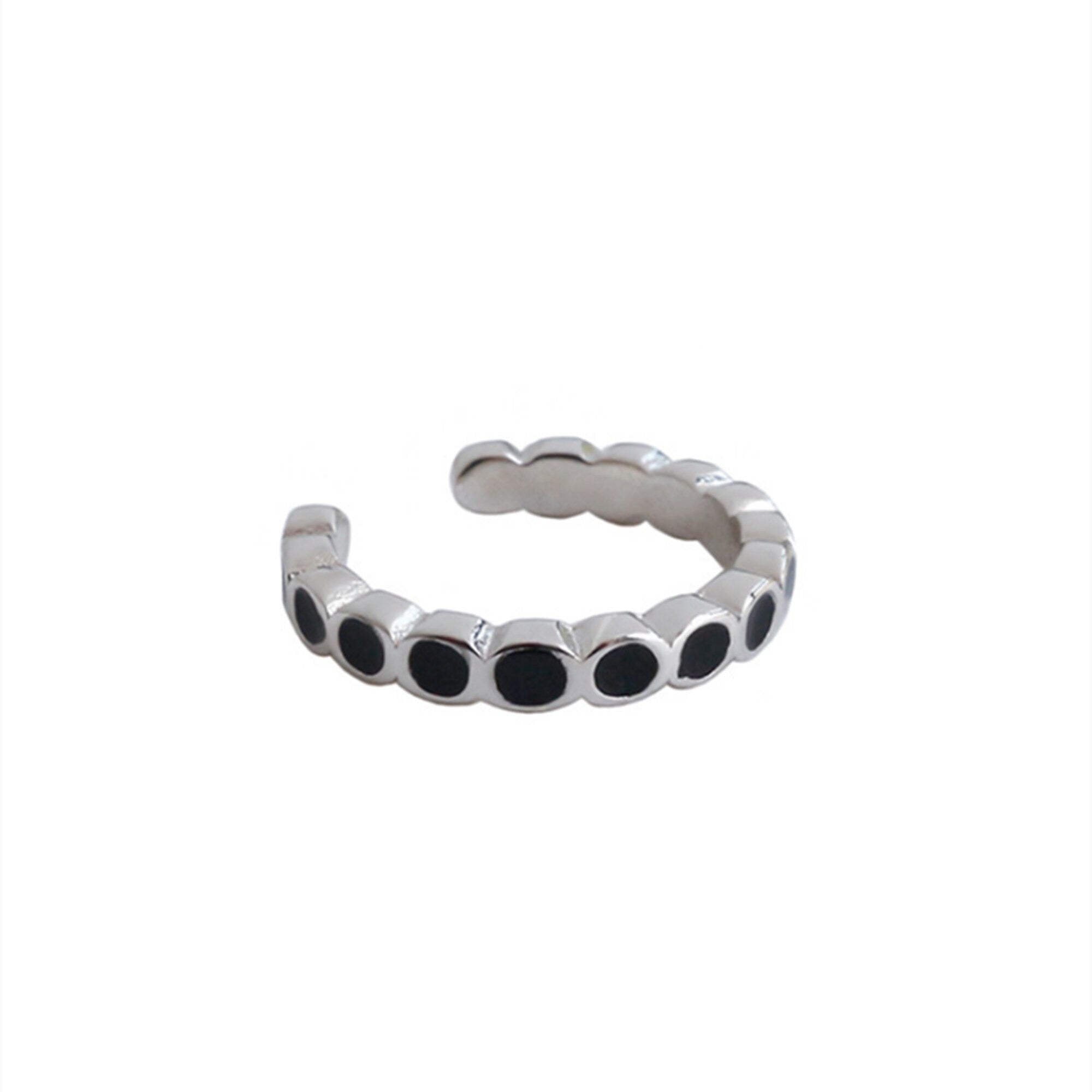 Dainty Black Onyx Adjustable Gold Ear Cuff, Boho Simple Non Piercing Cartilage Earring, Minimalist Conch Ear Cuff