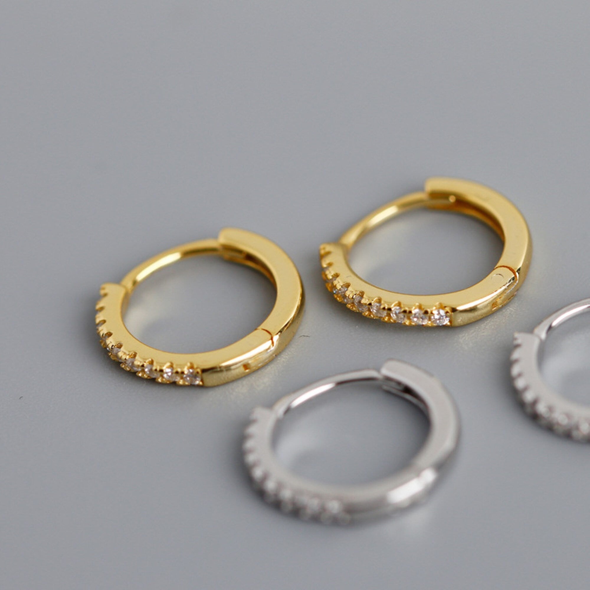 Dainty CZ Tiny Gold Huggie earrings, Delicate Small CZ huggie Hoops, Charm Minimaliste hoops earrings, Gifts for her