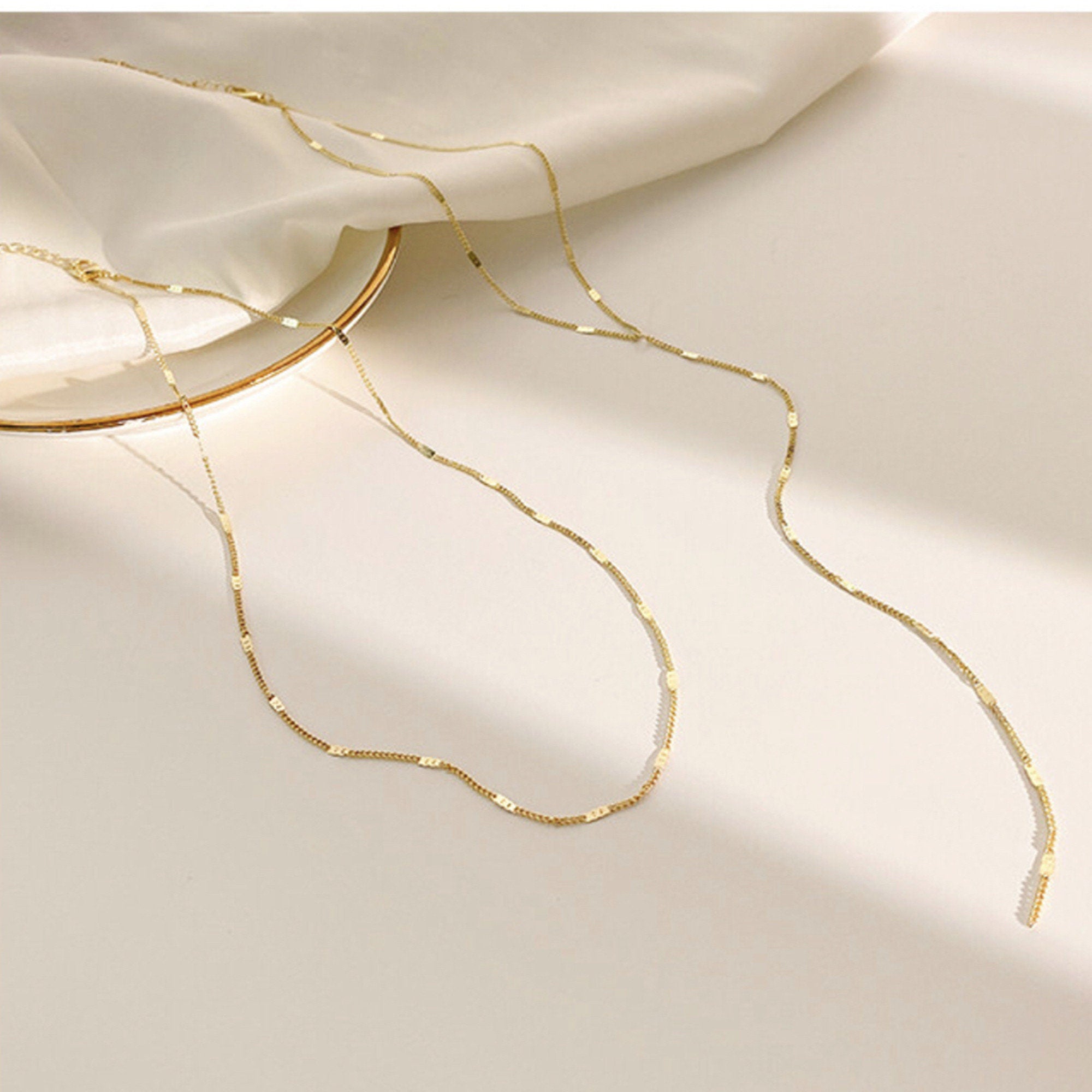 Set of 2 Delicate Gold Chain Choker Necklaces "Y" shape, Gold Chain choker Layering Necklace Set