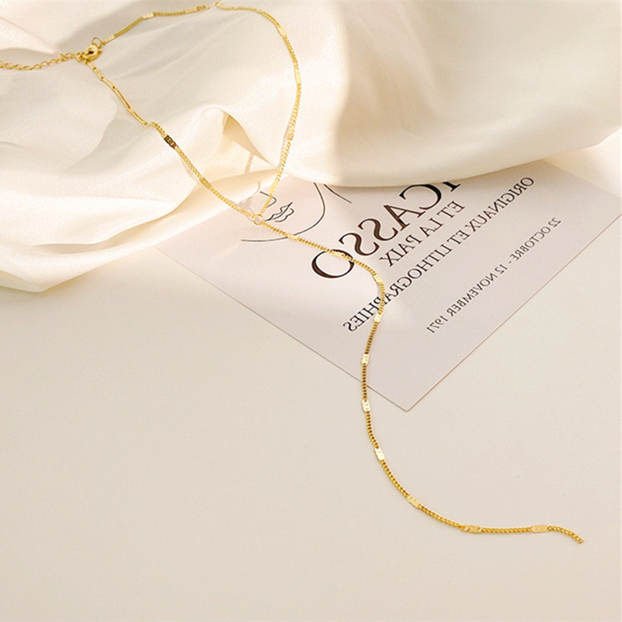 Set of 2 Delicate Gold Chain Choker Necklaces "Y" shape, Gold Chain choker Layering Necklace Set