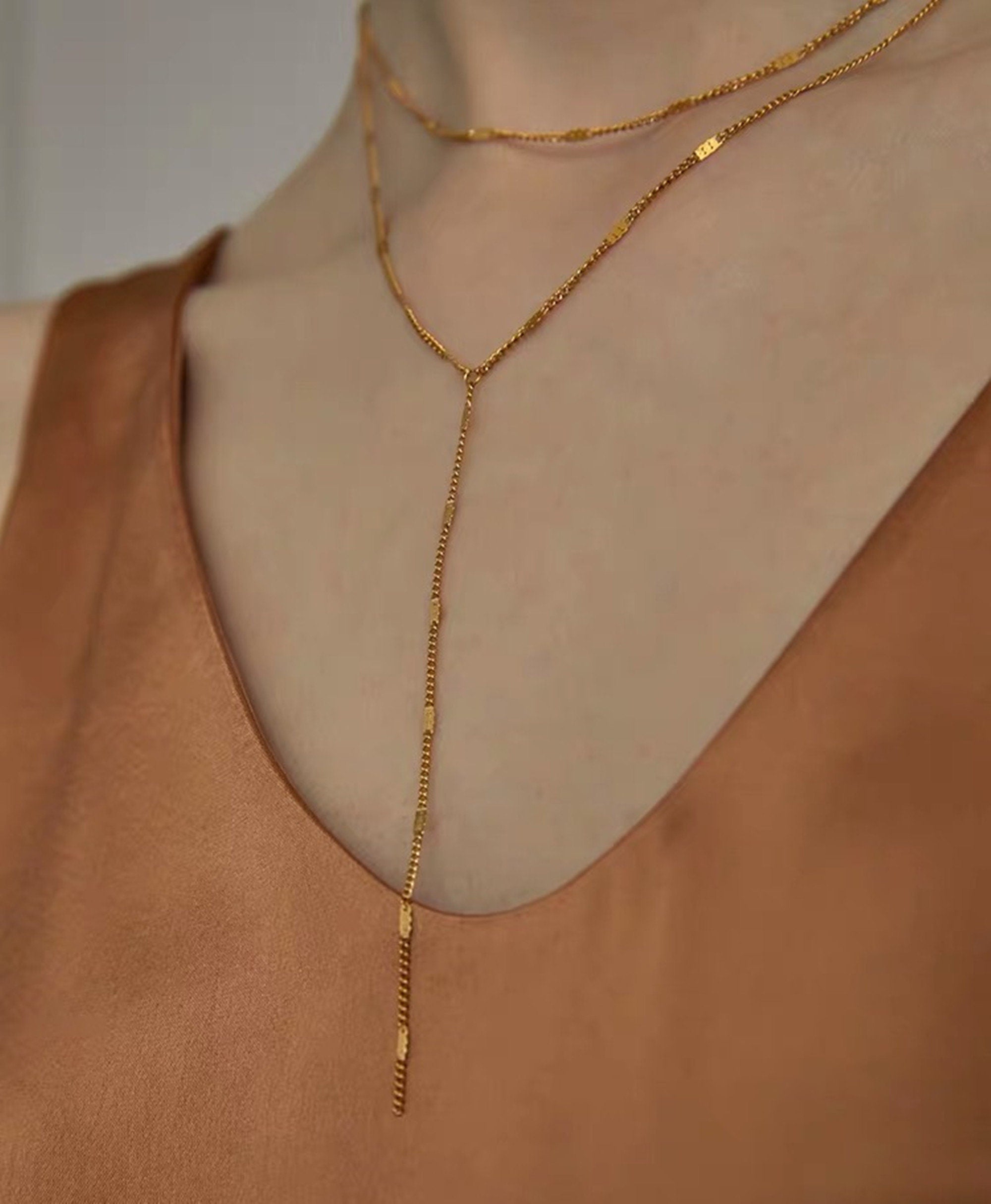 Set of 2 Delicate Gold Chain Choker Necklaces "Y" shape, Gold Chain choker Layering Necklace Set