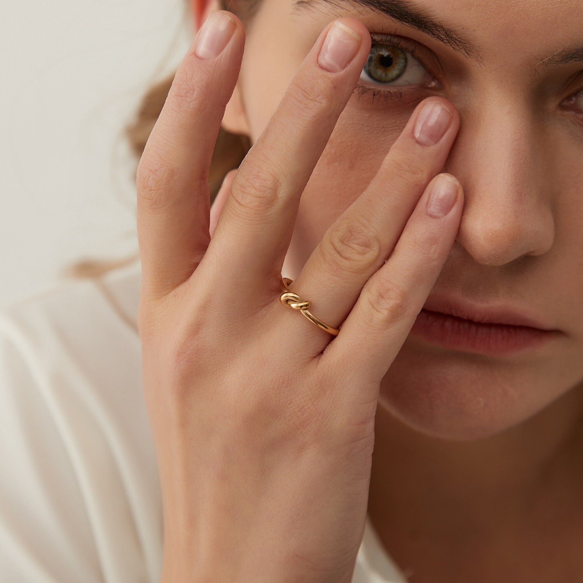 Bague Anneau Nœud Plaqué Or en Acier Inoxydable style minimaliste, Cadeau Saint-Valentin pour elle