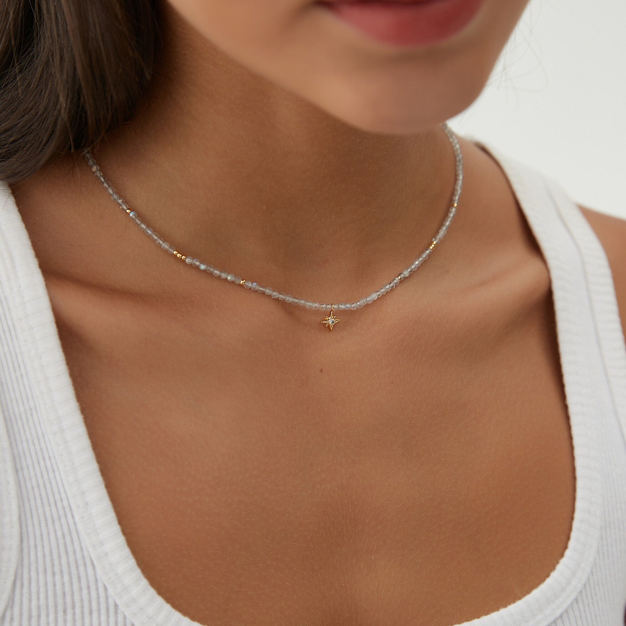 Collier Pierre de Lune et Billes Dorés avec Pendentif Etoile Du Nord Zircon Style Bohème, Cadeau pour elle