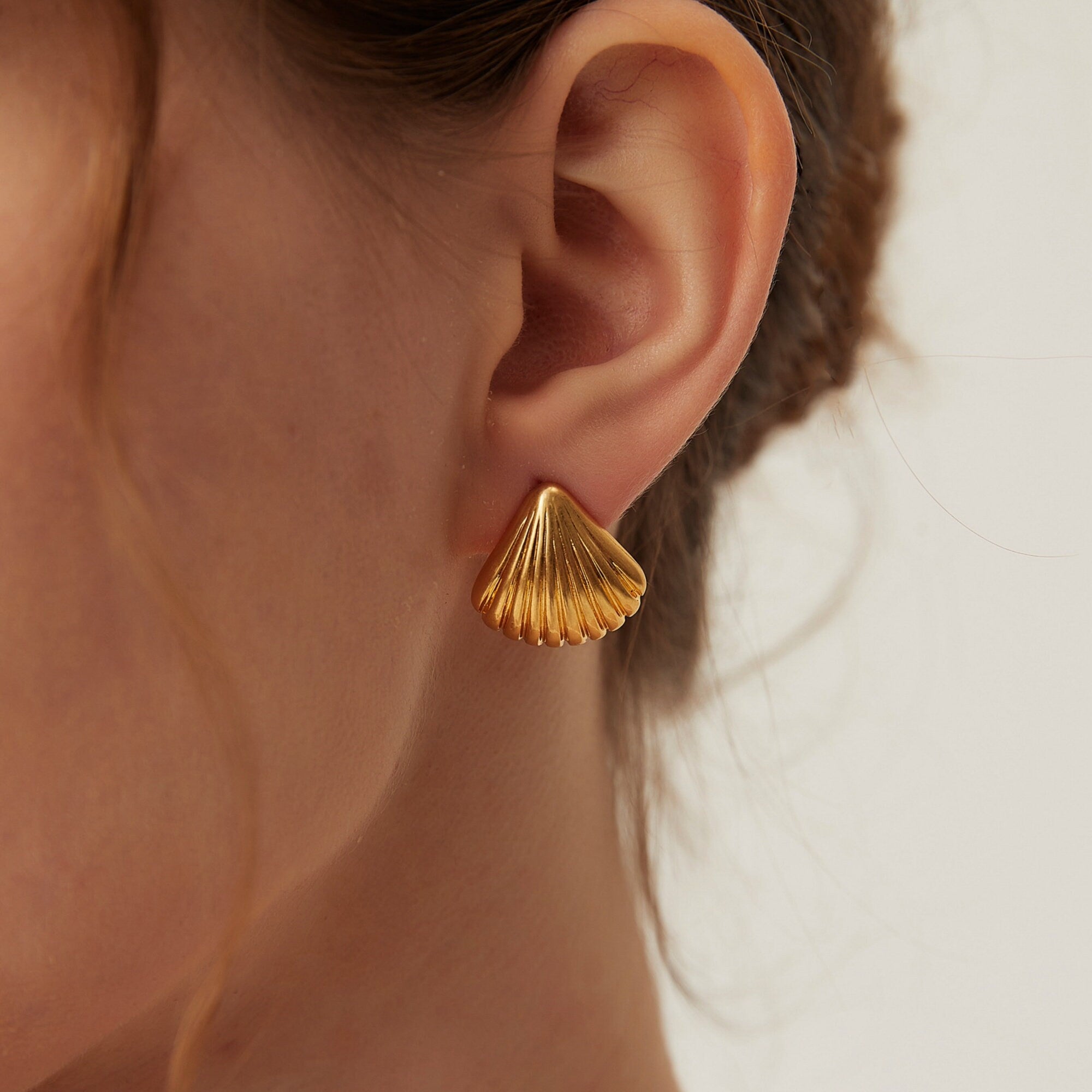 Dainty Chunky Gold Or Silver Seashell Stud Earrings, Textured Gold or Silver Scallop Shell Statement Earrings