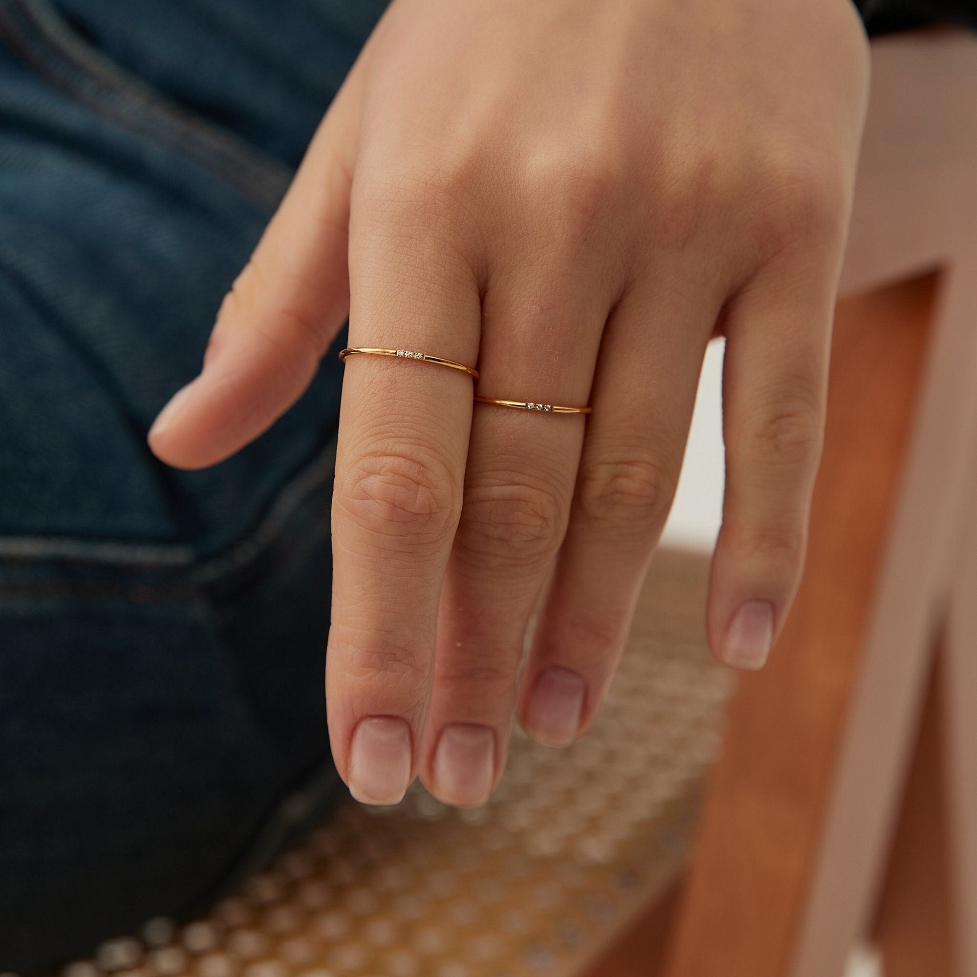 Bague Anneau Simple Zircon Imitation Diamond Ultra Fin plaqué or style minimaliste, Bague de phalange cadeau pour elle