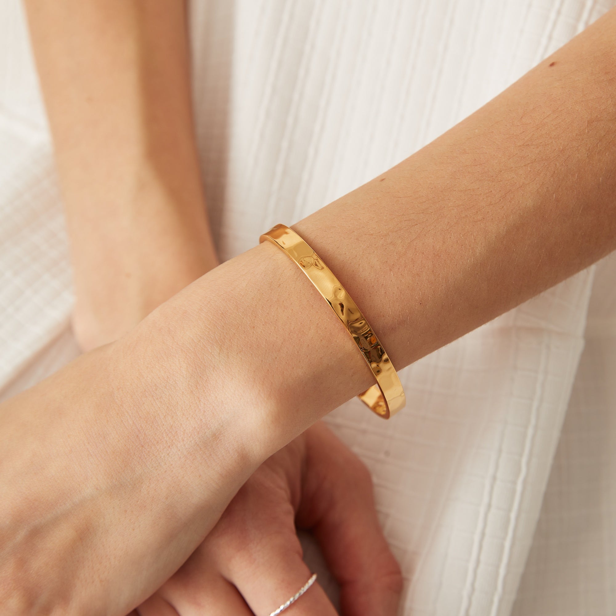 Thick Hammered Bangle Bracelet