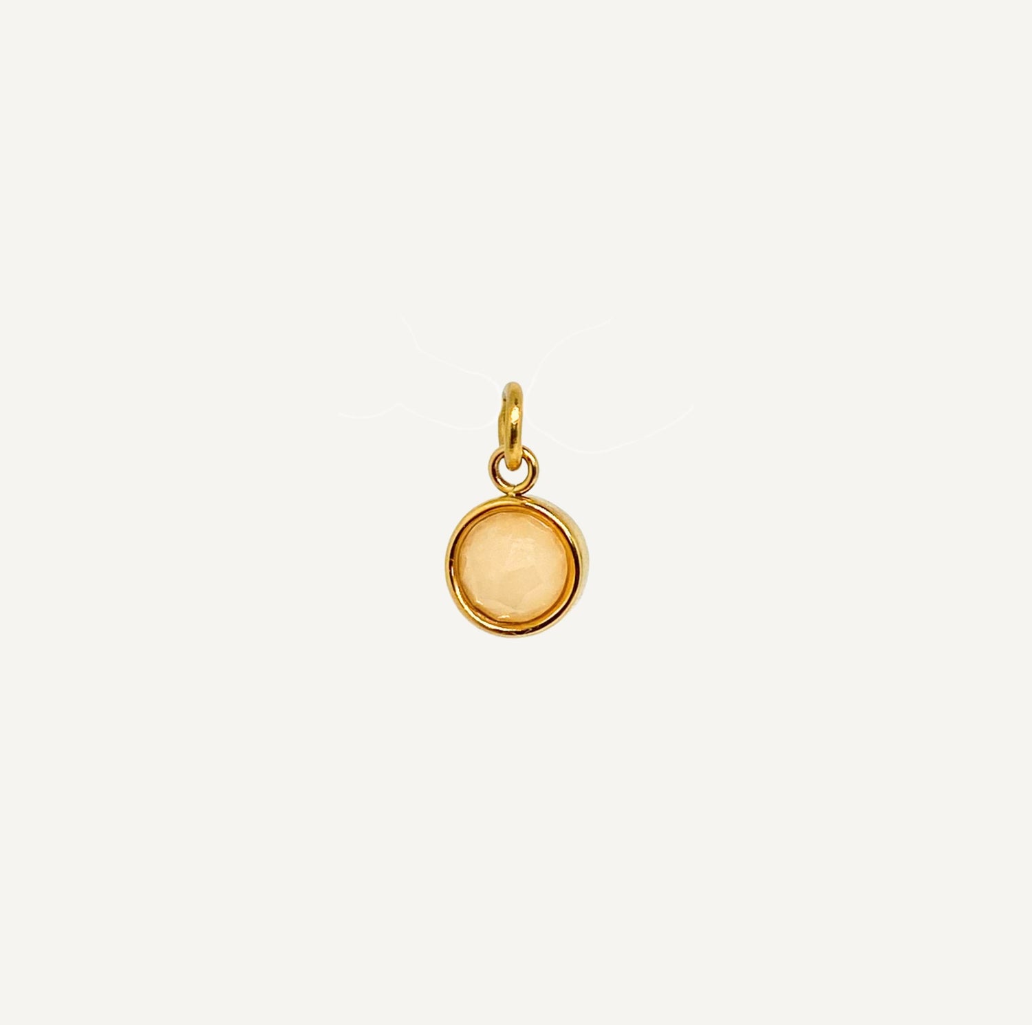 pendentif Quartz Blanc Rond Coupe de Diamant
