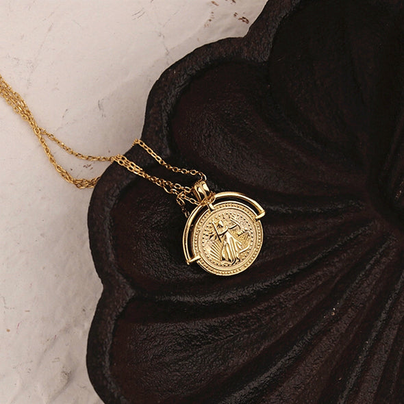 Collier Pendentif Médaillon Pièce Guerrier