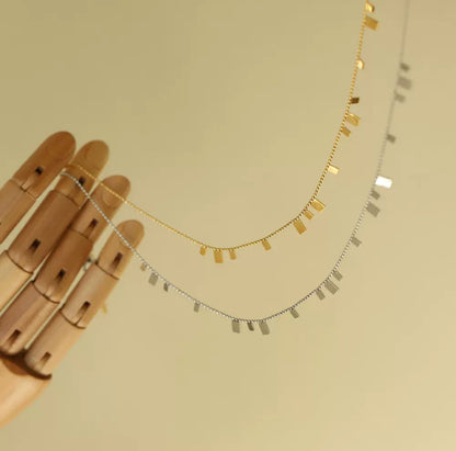 Collier Ras de Cou Breloques Rectangles couleur Or ou Argent