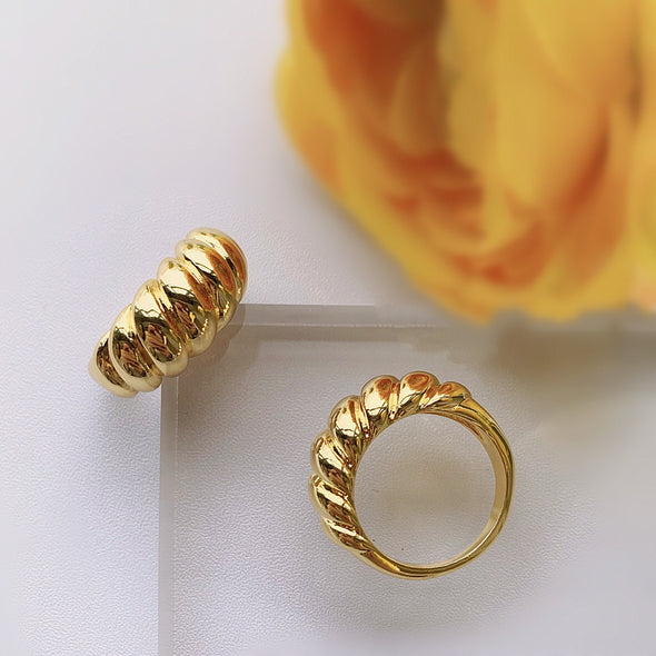Gold Plated Chunky Croissant Dome Ring, Gold Wide Twisted Dome Ring, Gold Statement Stacking Ring, Gift for her