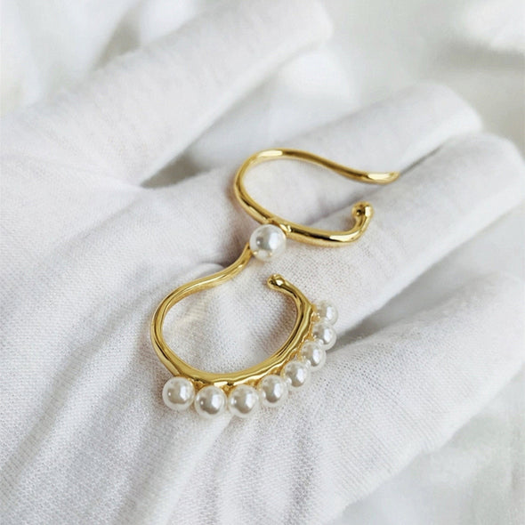 Gold Solitaire White Pearl Ear Lobe Cuff Non Piercing Earrings, Dainty Pearl lobe Earrings, Pearl Earrrings, Gift for her. "Ruby" Earrings