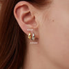 Petites boucles d&#39;oreilles Mini Créoles Forme Goutte d&#39;eau Multi-Tailles Plaqué Or ou Argent Rhodié Style Minimaliste