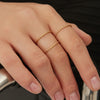 Bague Femme Fine Martelée en acier inoxydable plaqué Or style minimaliste, Bague anneau empilable, Bague de phalange Délicate