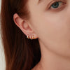 Boucles d’oreilles Mini Créoles Forme V Plaqué Or ou Argent Rhodié