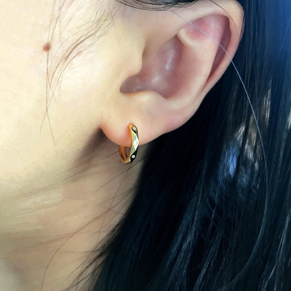 Petites boucles d&#39;oreilles Créoles Simple  Diamond Plaqué Or style minimaliste, Boucles d&#39;oreilles Mini Créole Zircon Huggie minuscules